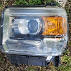 GENUINE 2014 GMC DRIVER FRONT HEADLIGHT